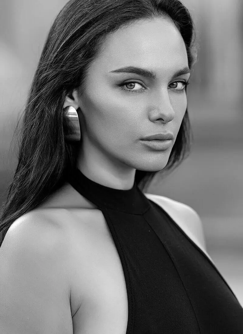 Case--3195 | Before Face